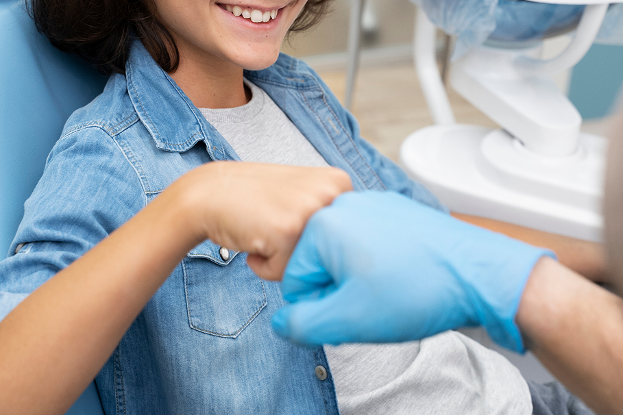 How Long Does a Root Canal Take and What to Expect During the Procedure?